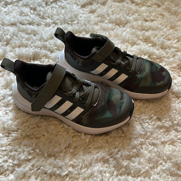 adidas Other - New Adidas Velcro tennis shoes